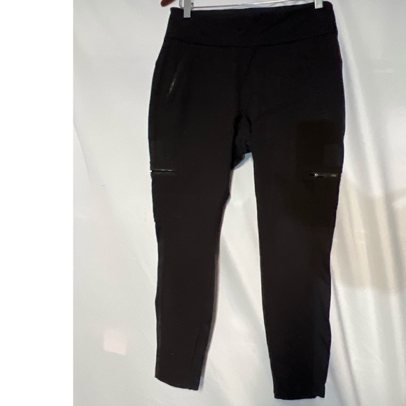 Athleta Black Cargo Leggings with Zipper Details - Picture 1 of 4